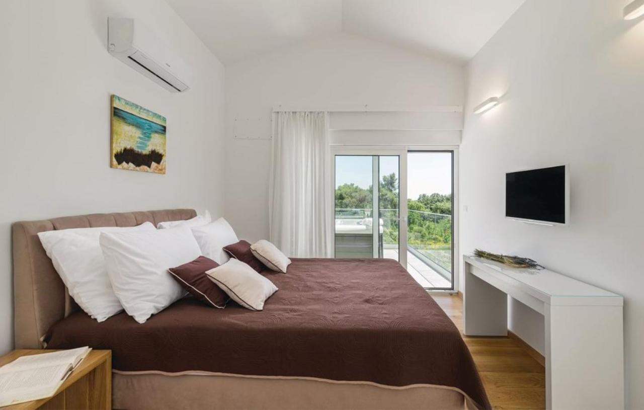 Villa Izabel With Hot Whirpool Крница Екстериор снимка