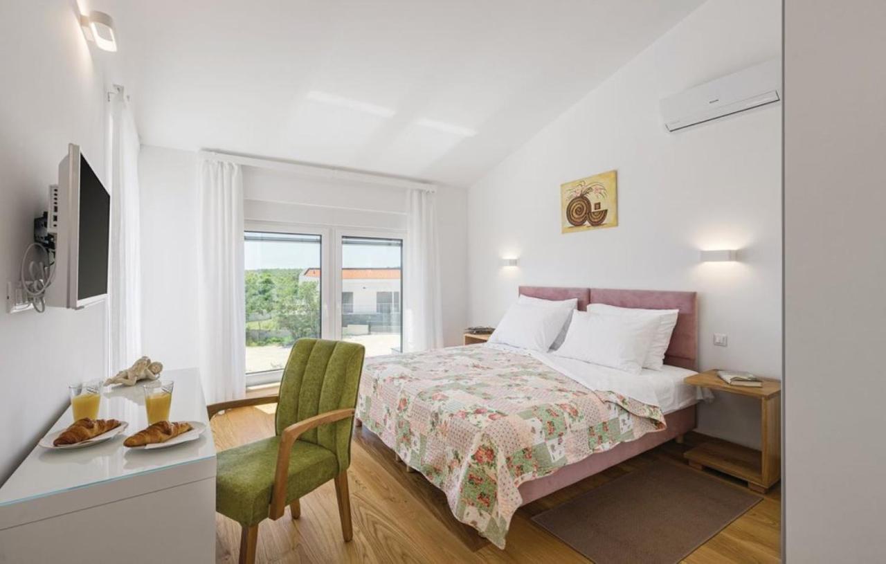Villa Izabel With Hot Whirpool Крница Екстериор снимка