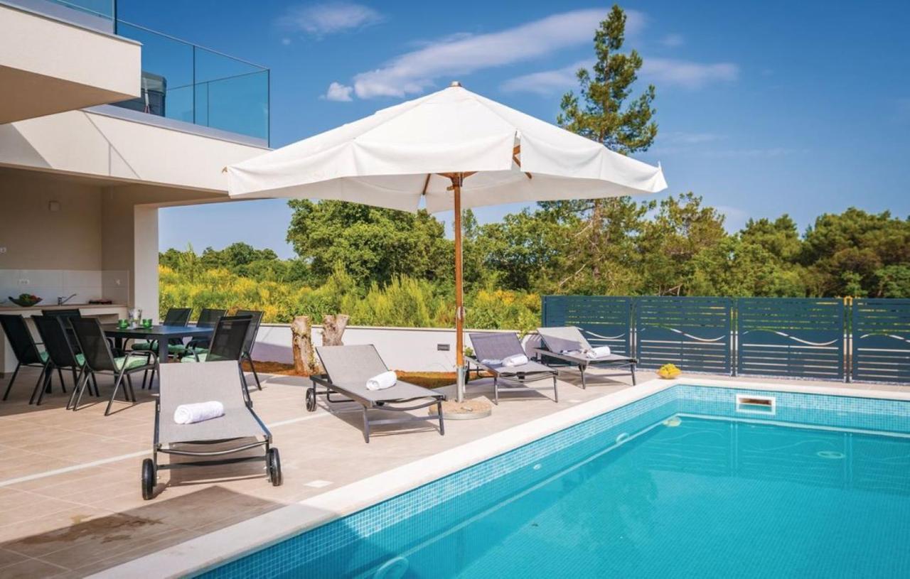 Villa Izabel With Hot Whirpool Крница Екстериор снимка