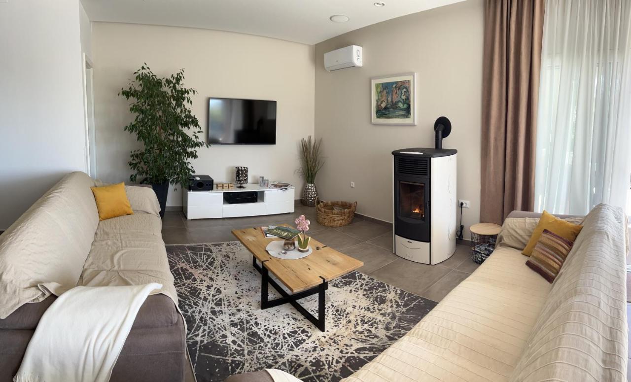 Villa Izabel With Hot Whirpool Крница Екстериор снимка